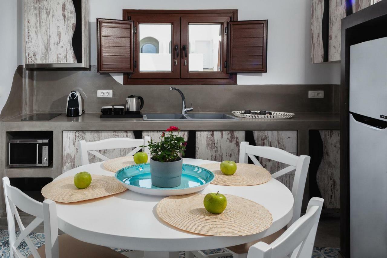 Irene City Villas Тира Экстерьер фото